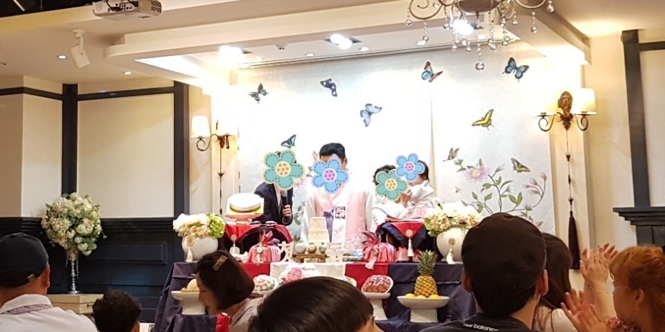 돌잔치에 다녀왔어요.