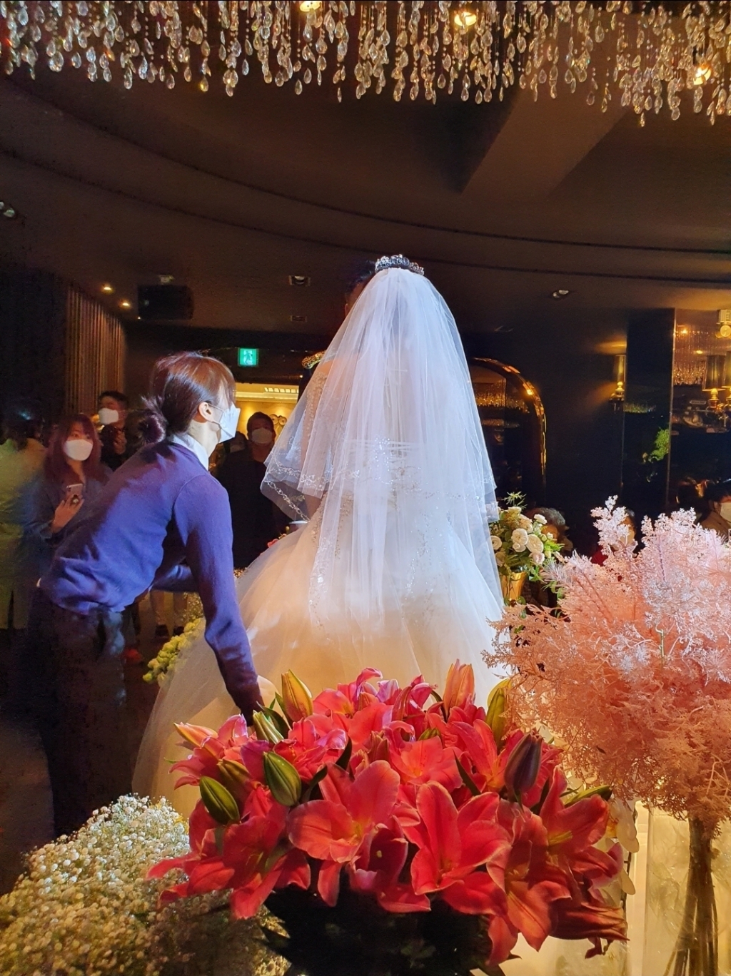 결혼을 축하드립니다