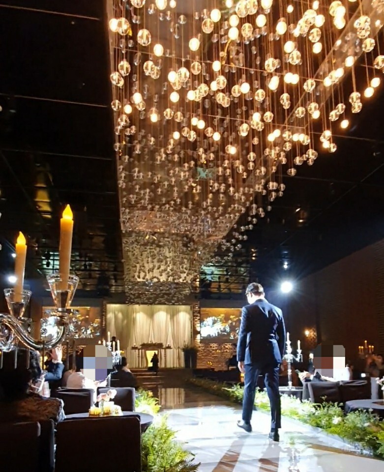 결혼을 축하드립니다