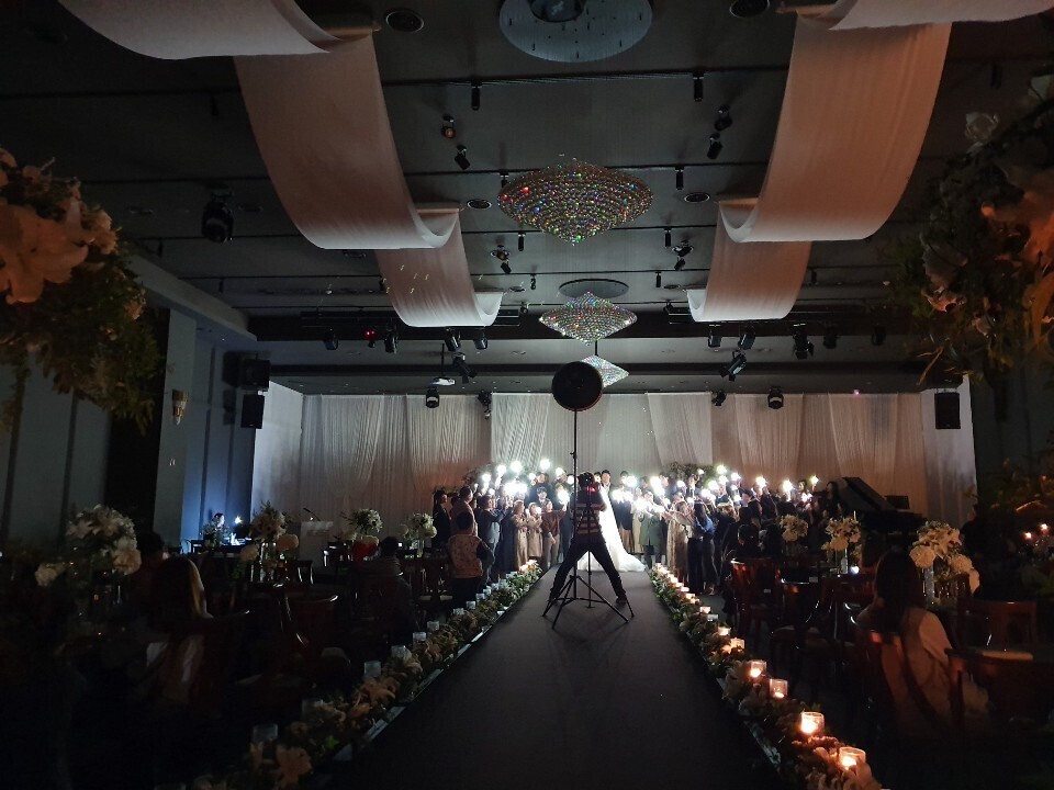 결혼을 축하드립니다