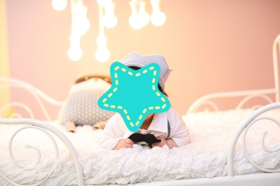 돌사진을 보내 주셨어요.