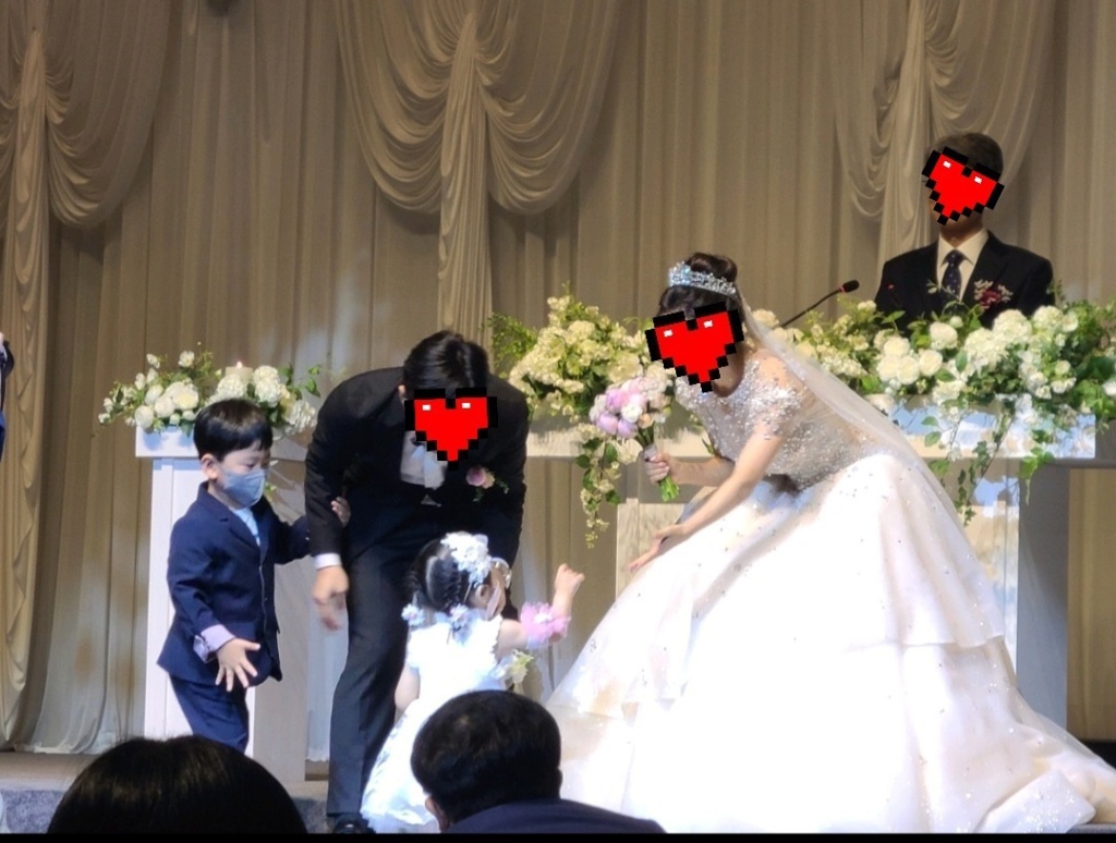 30대 초반의 선남선녀 커플탄생했어요